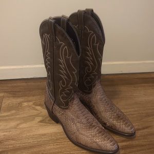 Laredo snakeskin cowboy boots